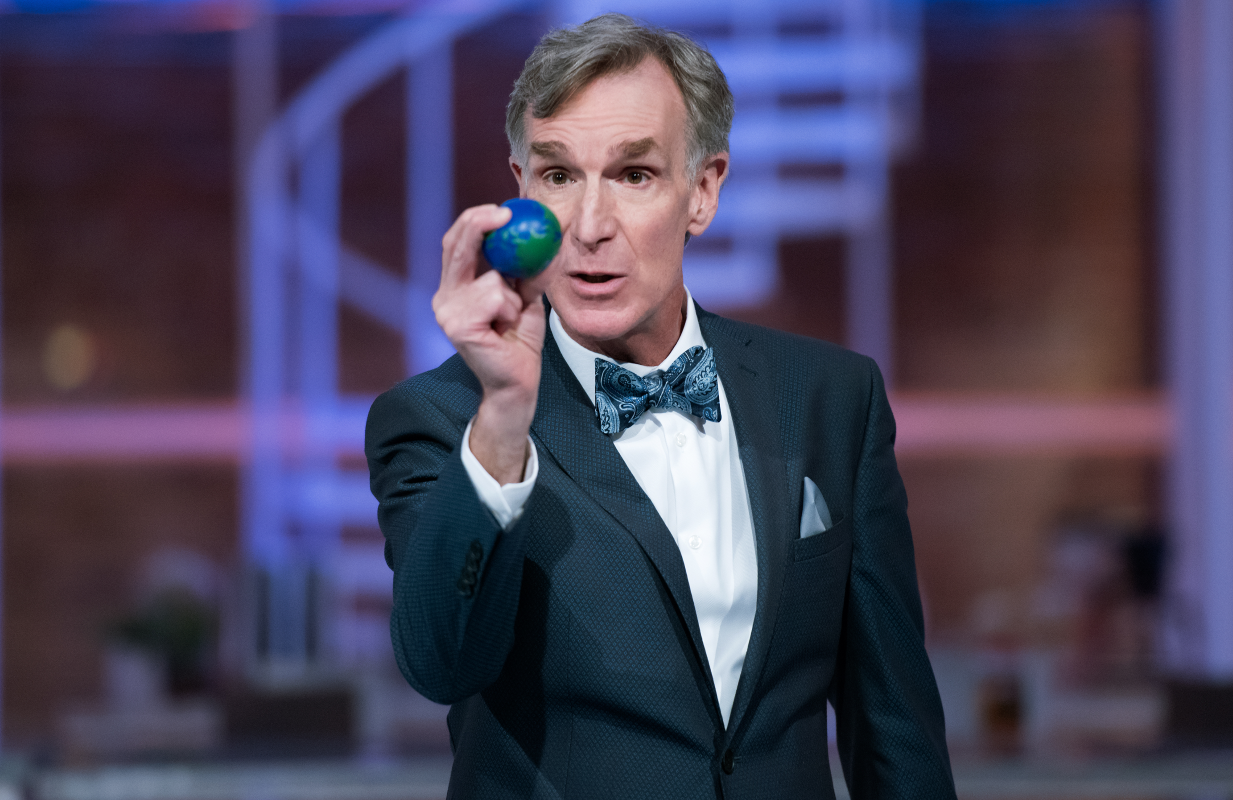 Bill Nye in Bill Nye Saves the World (Photo: Eddy Chen/Netflix)