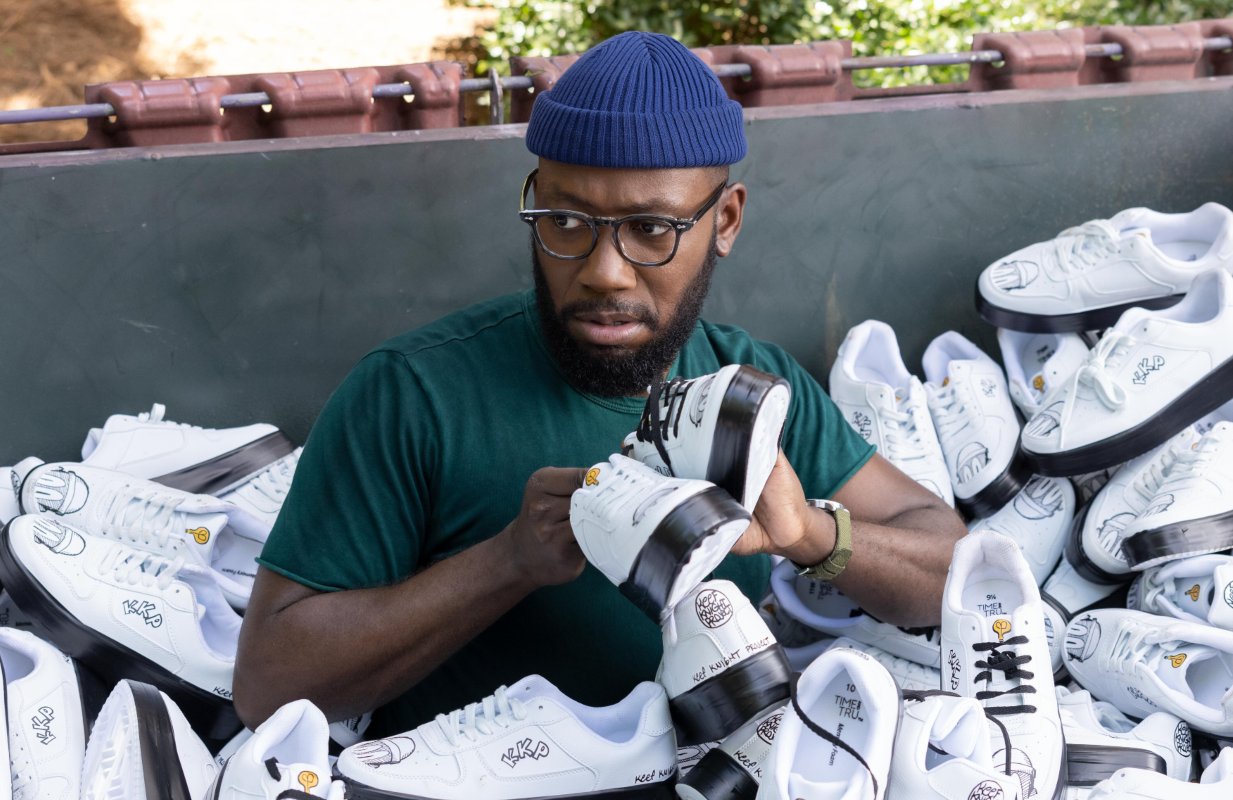 Lamorne Morris in Woke (Photo: Mark Hill/Hulu)