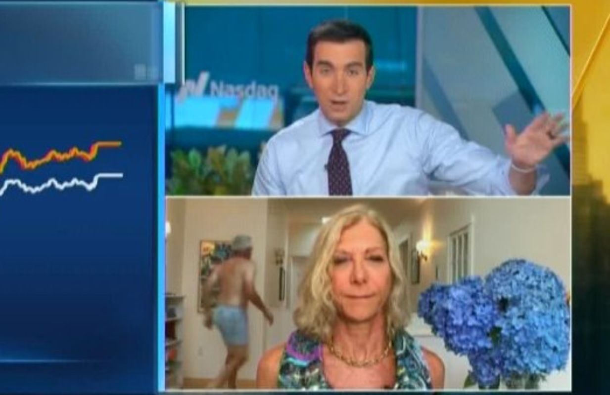 A man walks by in his underwear on CNBC (Photo: Twitter)