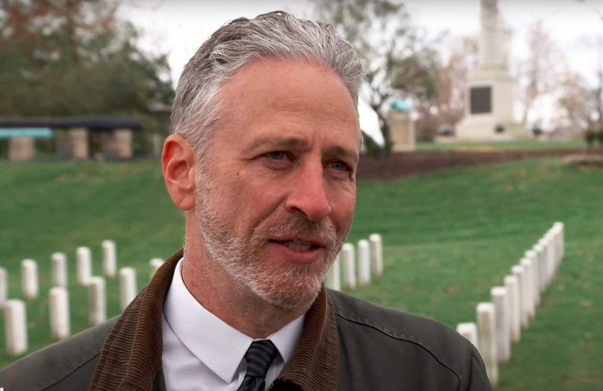 Jon Stewart (Photo: Discovery+/Everett Collection)