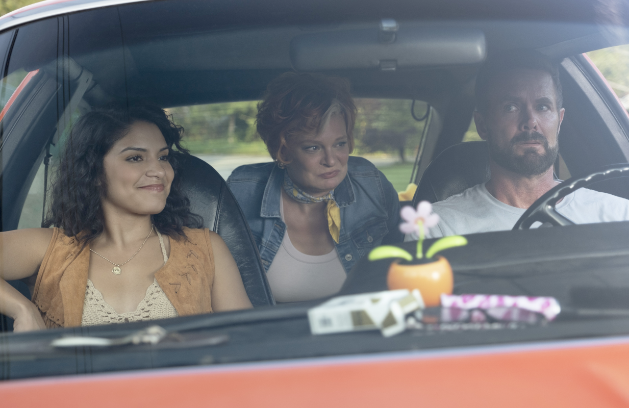 Shakira Barrera, Martha Plimpton, and Garret Dillahunt in Sprung. (Photo: Dennis Mong/Amazon Freevee)