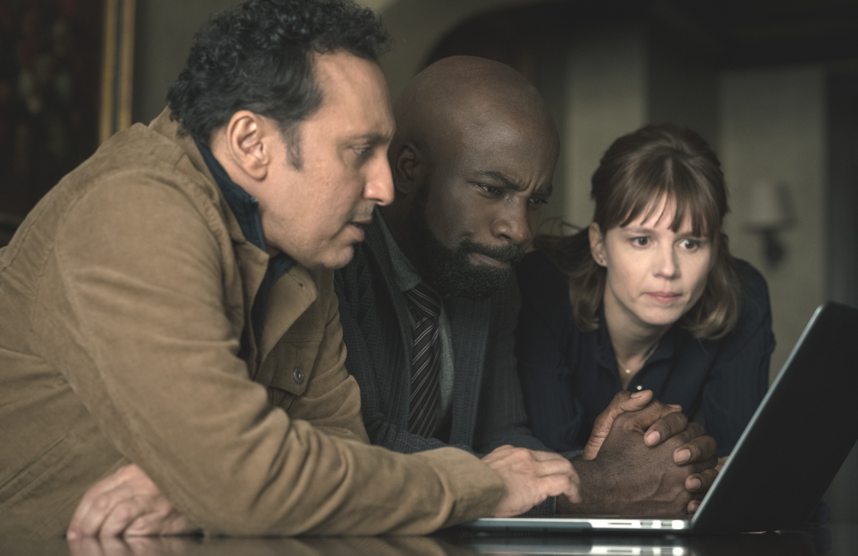 Ben (Aasif Mandvi), David (Mike Colter), and Kristen (Katja Herbers) investigate the demon of algorithms in Evil Season 3. (Photo: Elizabeth Fisher/Paramount+)