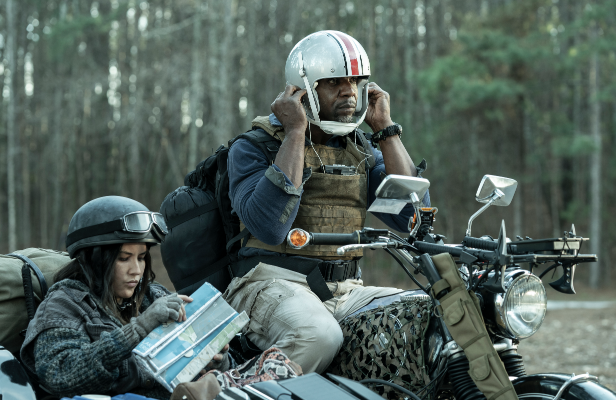 Olivia Munn and Terry Crews in Tales of the Walking Dead (Photo: Curtis Bonds Baker/AMC)