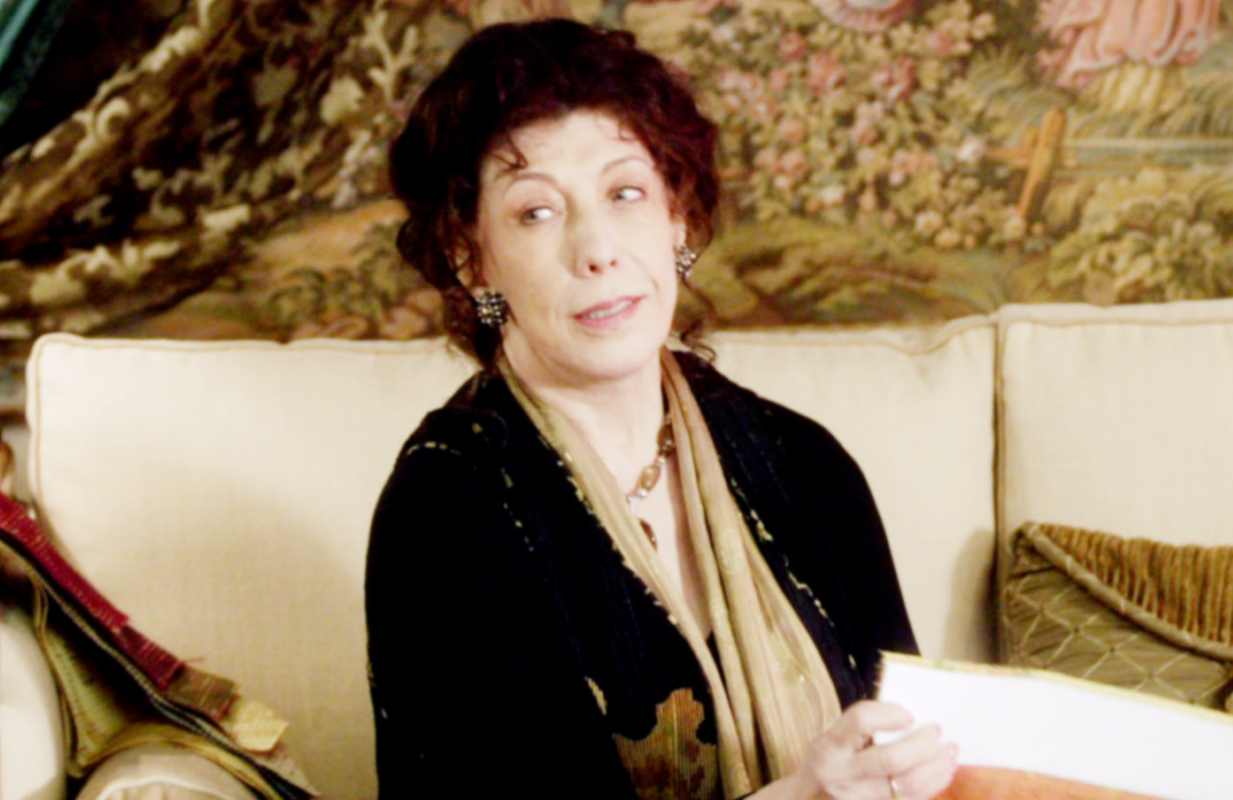 Lily Tomlin starred in HBO's never-aired comedy 12 Miles of Bad Road. (Photo: Everett Collection)