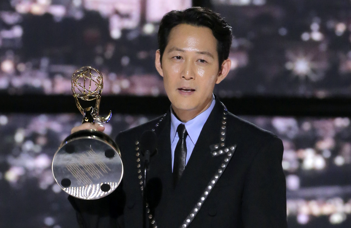 Lee Jung-jae accepts the Outstanding Lead Actor in a Drama Series for Squid Game on stage during the 74th Annual Primetime Emmy Awards. (Photo by: Chris Haston/NBC)