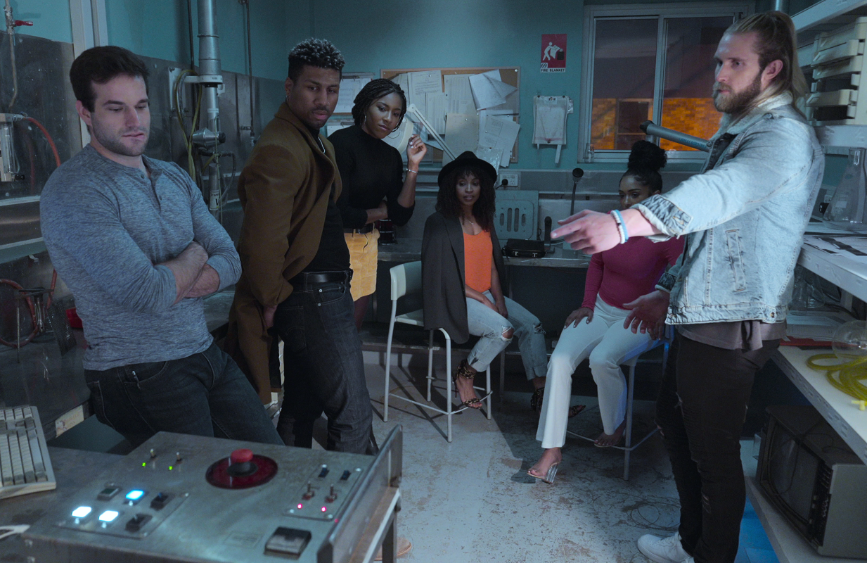 A devious challenge unfolds on The Mole (Photo: Netflix)
