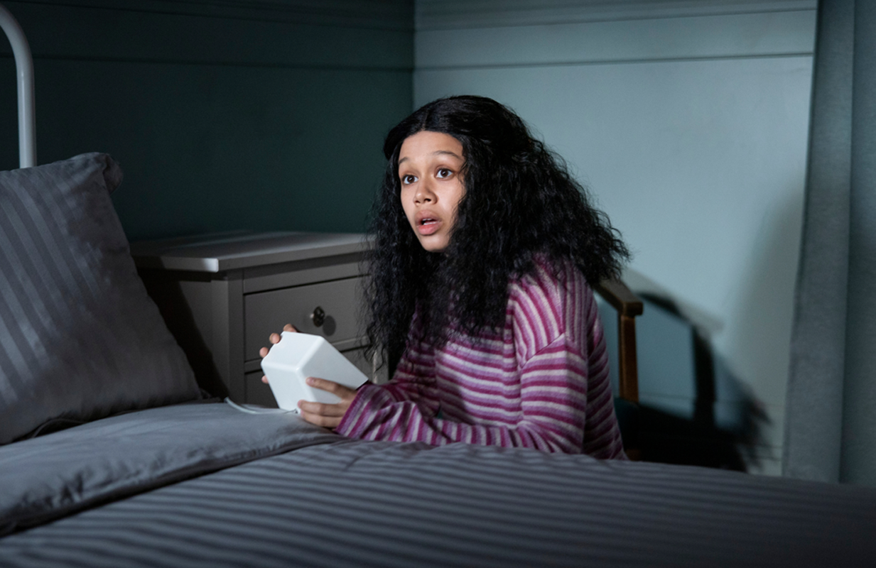 Annarah Cymone in The Midnight Club. (Photo: Netflix)