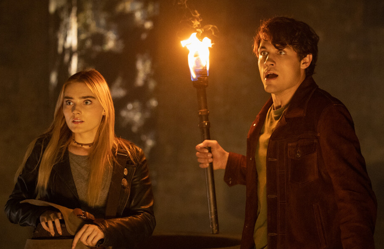 Meg Donnelly and Drake Rodger in The Winchesters (Photo: The CW)