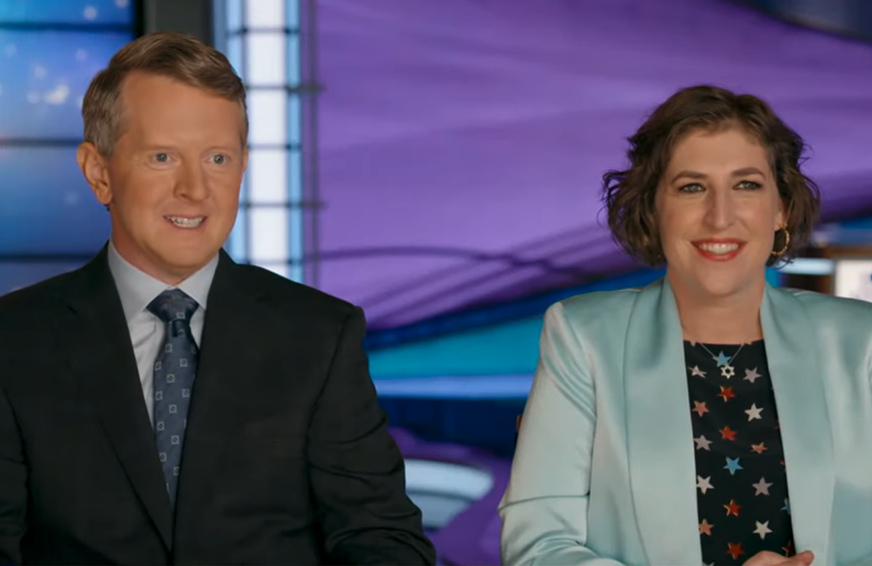 Ken Jennings and Mayim Bialik. (Photo: Good Morning America)