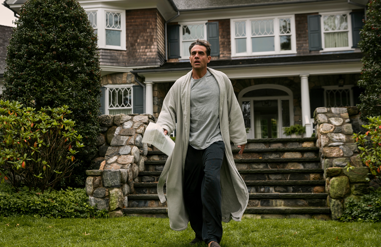 Bobby Cannavale in The Watcher. (Photo: Netflix)
