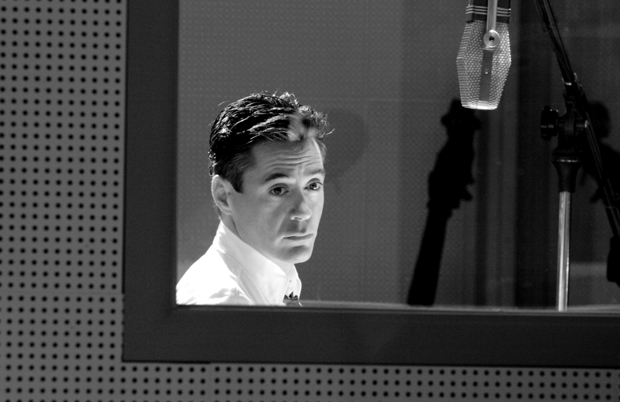Robert Downey Jr. in Good Night, and Good Luck. (Photo: Everett Collection)