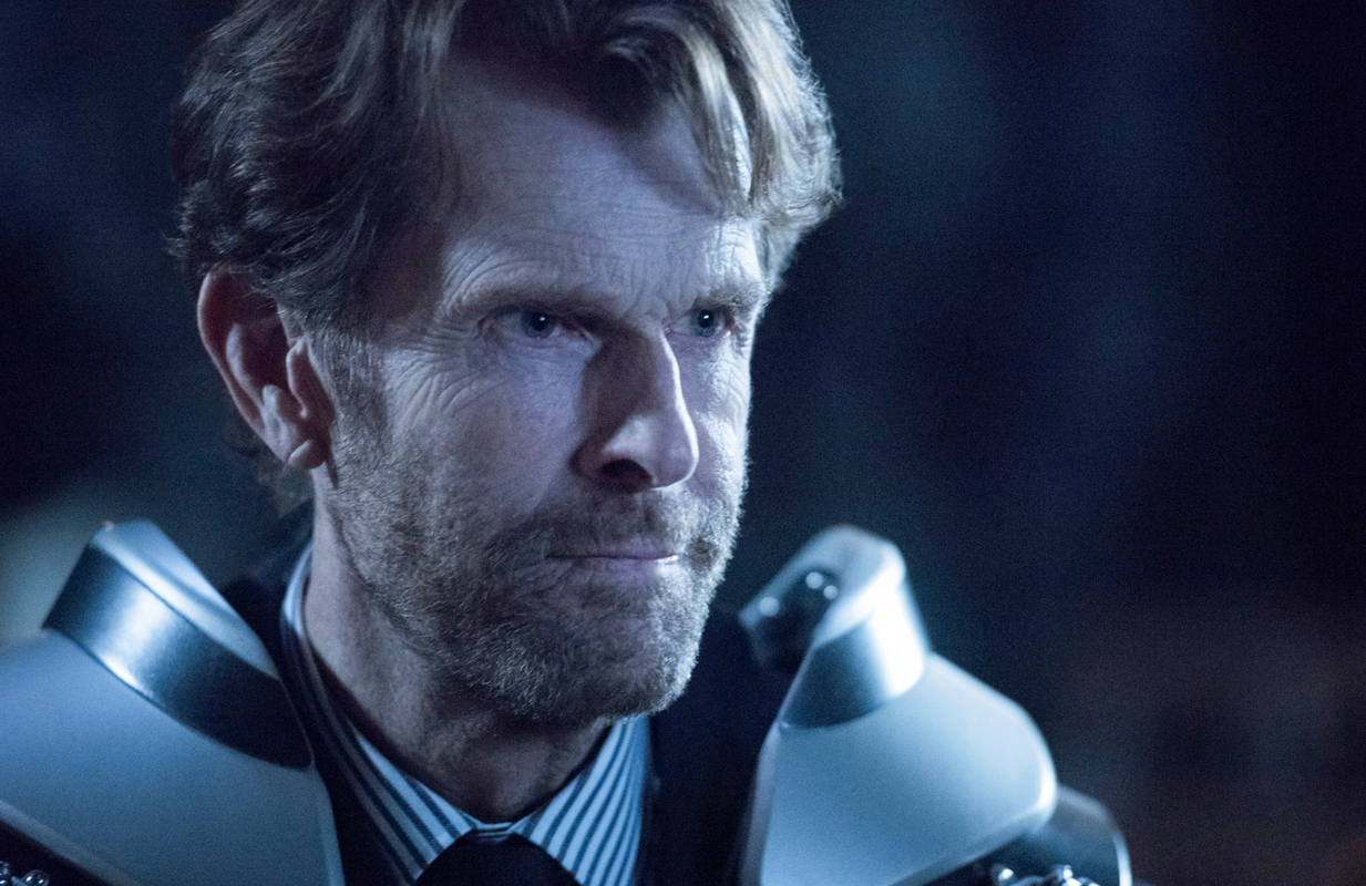 Kevin Conroy in Batwoman. (Photo: The CW/Courtesy Everett Collection)