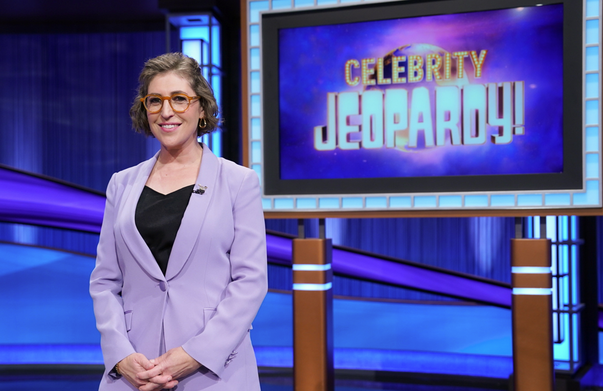 Mayim Bialik hosts Celebrity Jeopardy!. (Photo: ABC) 