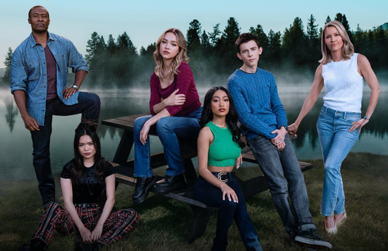 The cast of Cruel Summer Season 2. (Photo: Freeform/Frank Ockenfels)