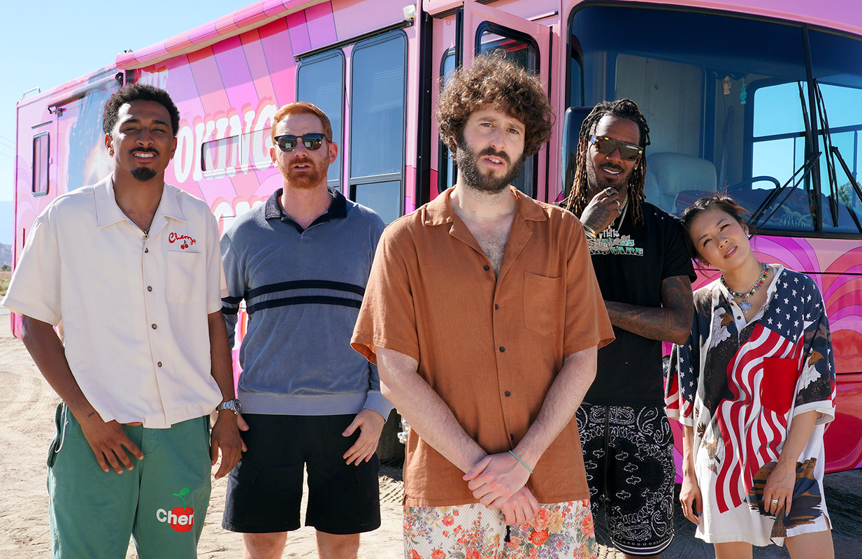 The Dave crew hits the road in Season 3. (Photo: FX)