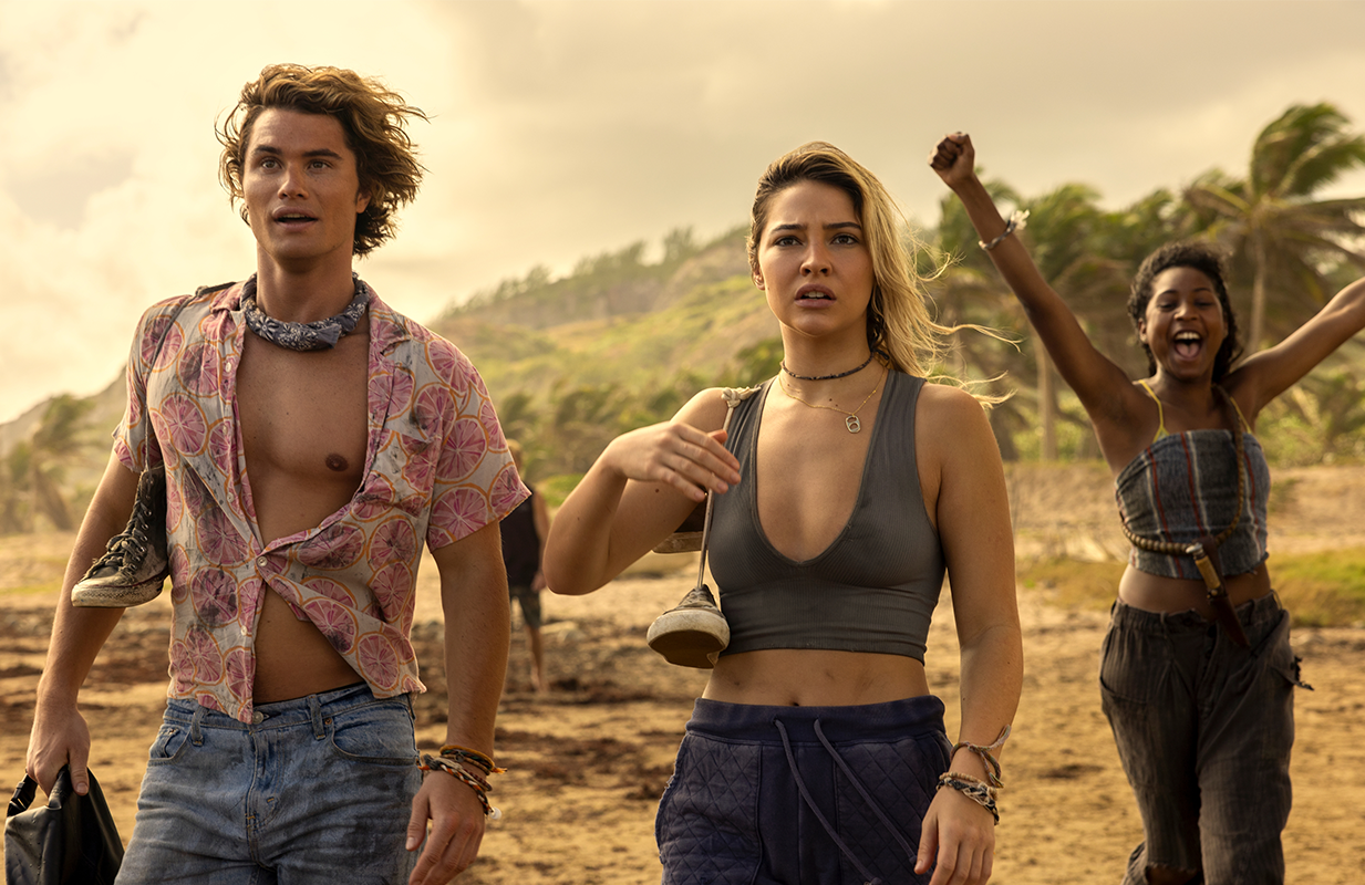 Chase Stokes, Madelyn Cline, and Carlacia Grant in Outer Banks. (Photo: Netflix)