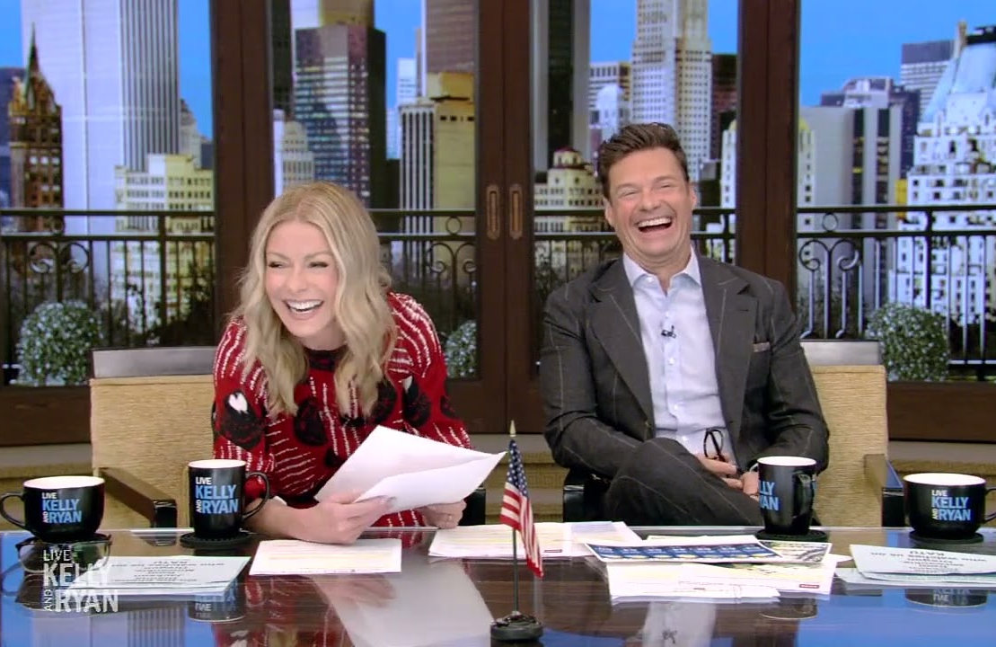 Kelly Ripa and Ryan Seacrest (Photo: Live With Kelly and Ryan)