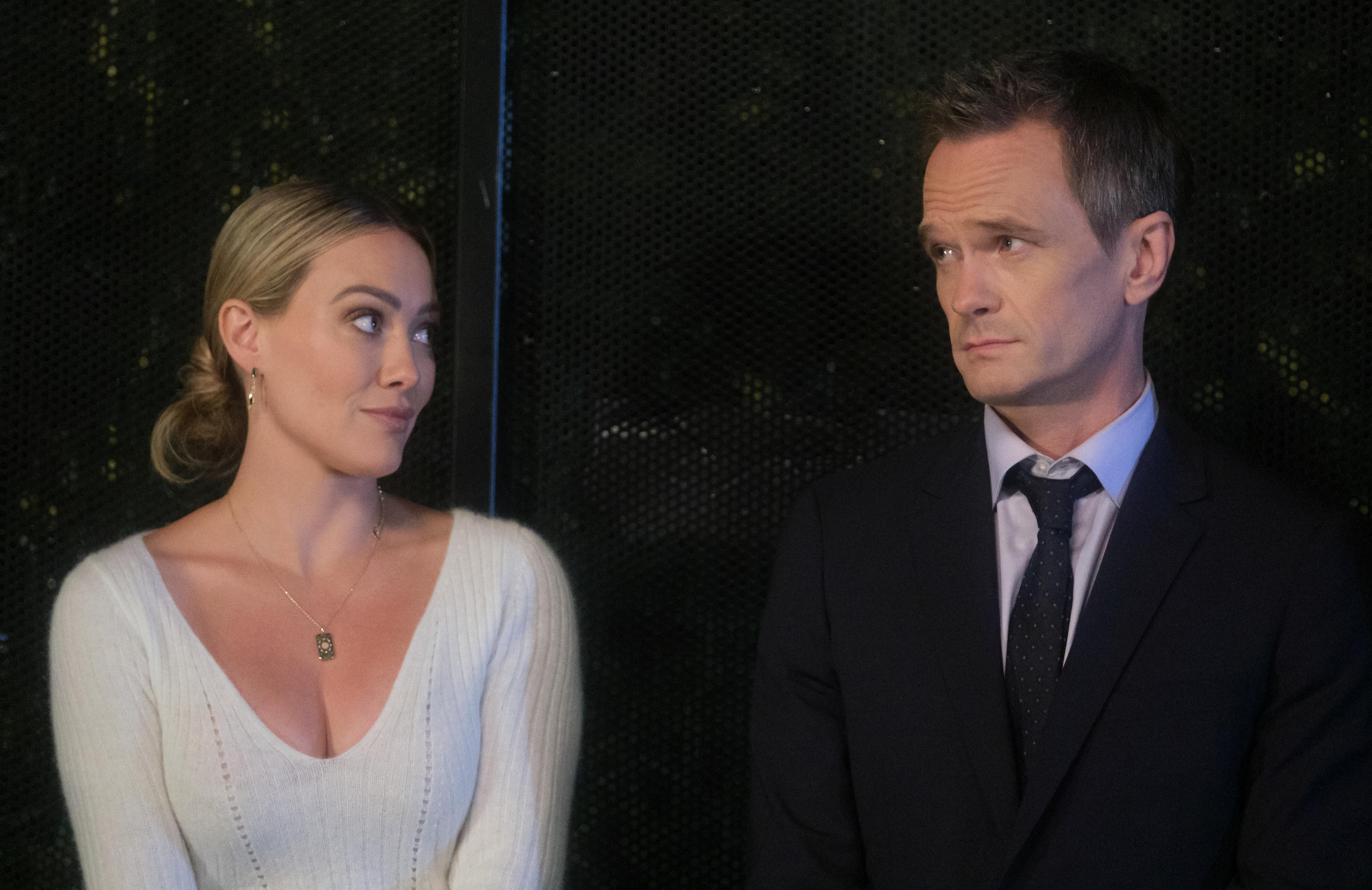 Sophie (Hilary Duff) and Barney (Neil Patrick Harris) on How I Met Your Father (Photo: Patrick Wymore/Hulu)