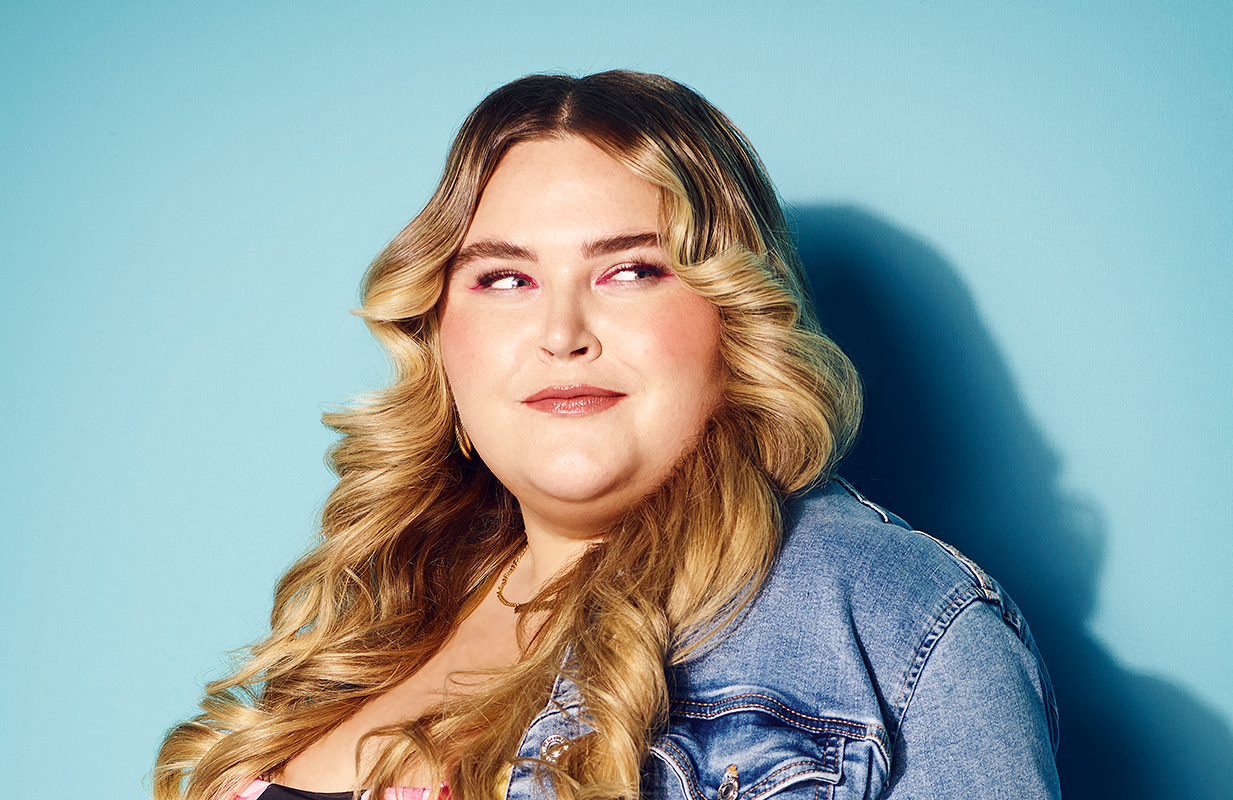 Single Drunk Female star Lily Mae Harrington (Photo: Freeform/Sami Drasin)