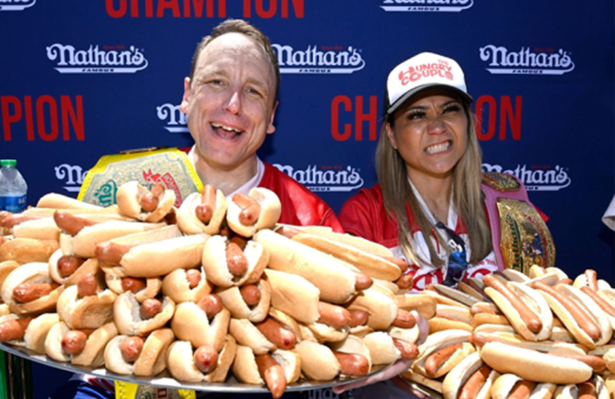 Reigning Nathan's Hot Dog Eating Contest champs Joey Chestnut and Miki Sudo (Photo: ESPN)