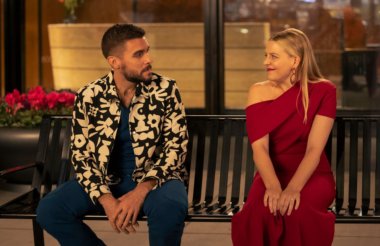 Josh Segarra, Helène Yorke in The Other Two (Photo: Greg Endries/Max)