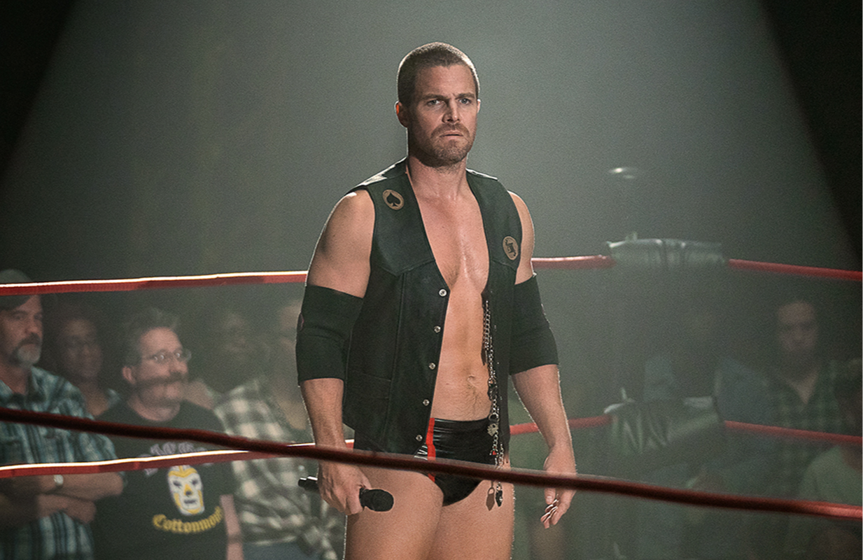 Stephen Amell in Heels (Photo: Starz)