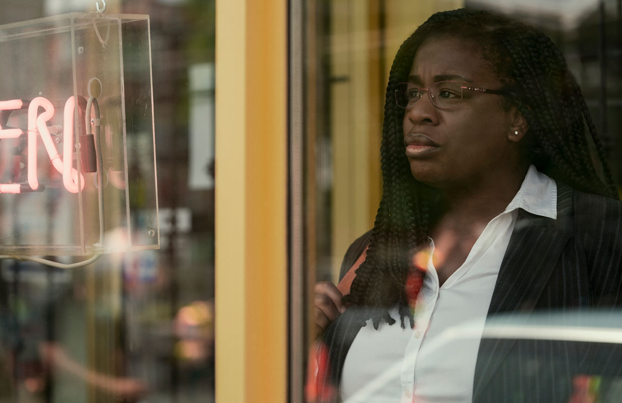 Uzo Aduba in Painkiller (photo: Keri Anderson/Netflix)