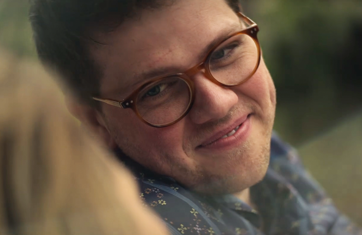 Ben Bennett in The Lost Flowers of Alice Hart (Photo: Prime Video)