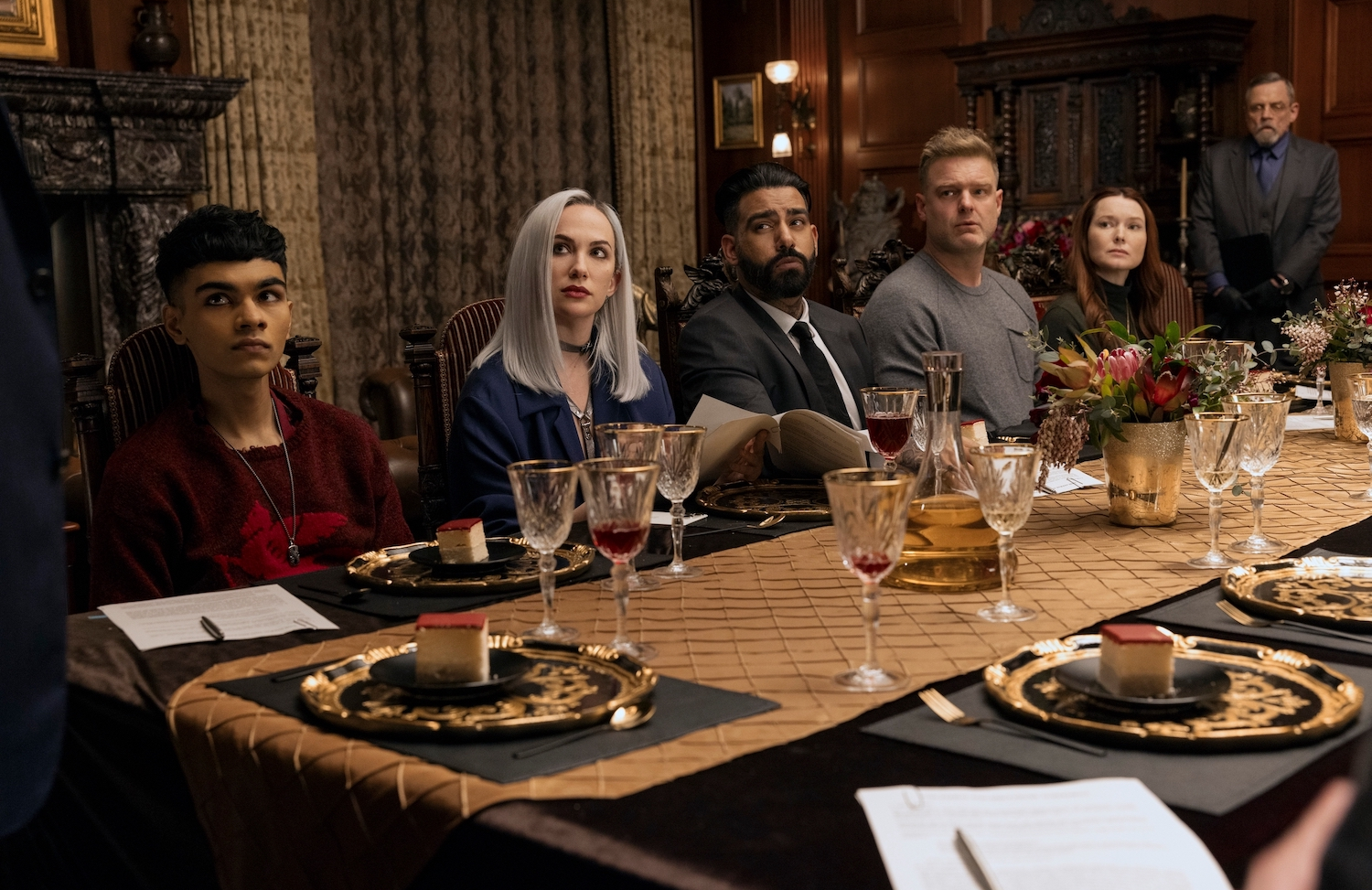 Sauriyan Sapkota, Kate Siegel, Rahul Kohli, Matt Biedel, Samantha Sloyan, and Mark Hamill in The Fall of the House of Usher. (Photo: Eike Schroter/Netflix)