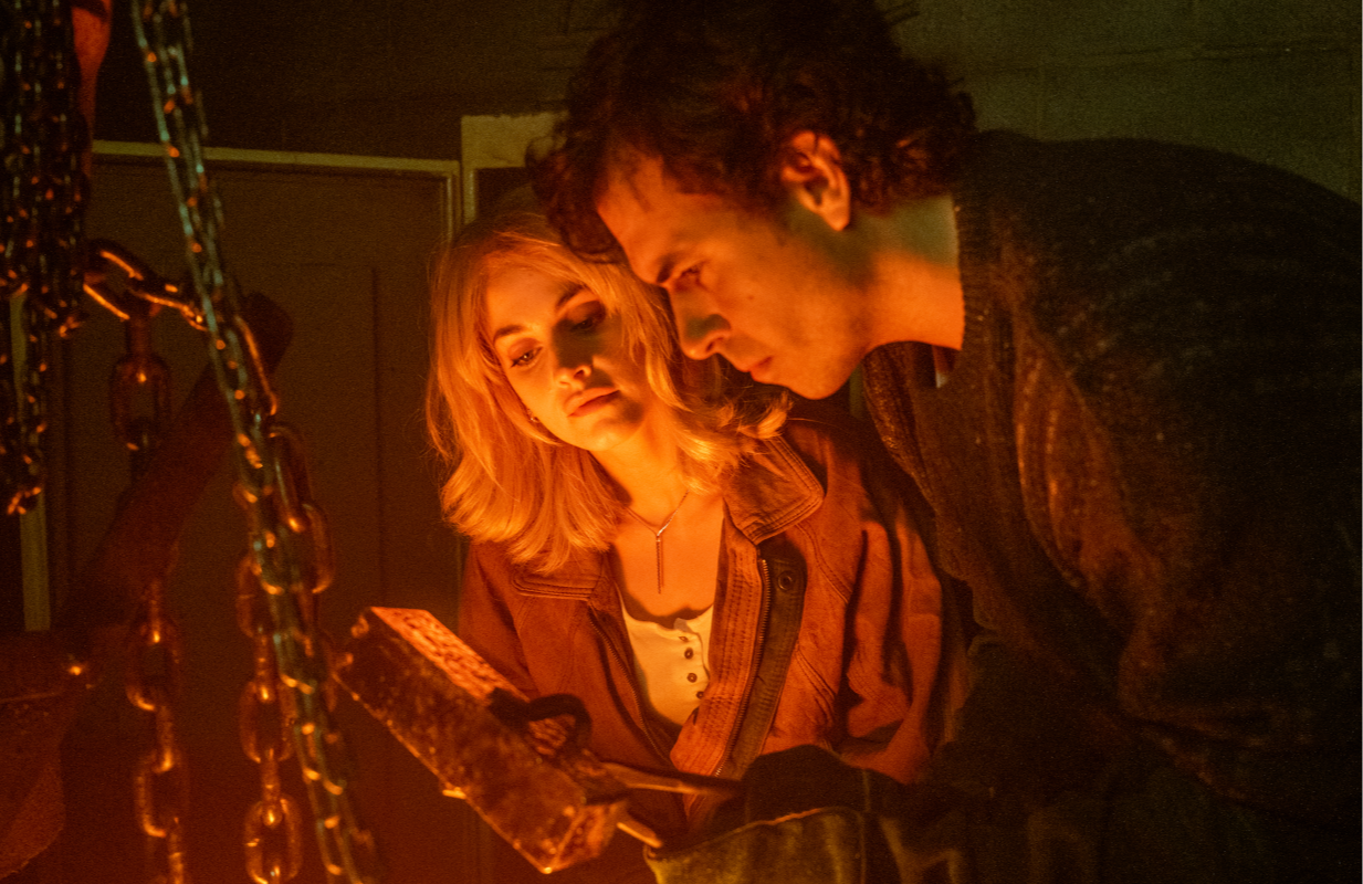 Marnie Palmer and Tom Cullen in The Gold (Photo: Sally Mais/Tannadice Pictures/Paramount+)
