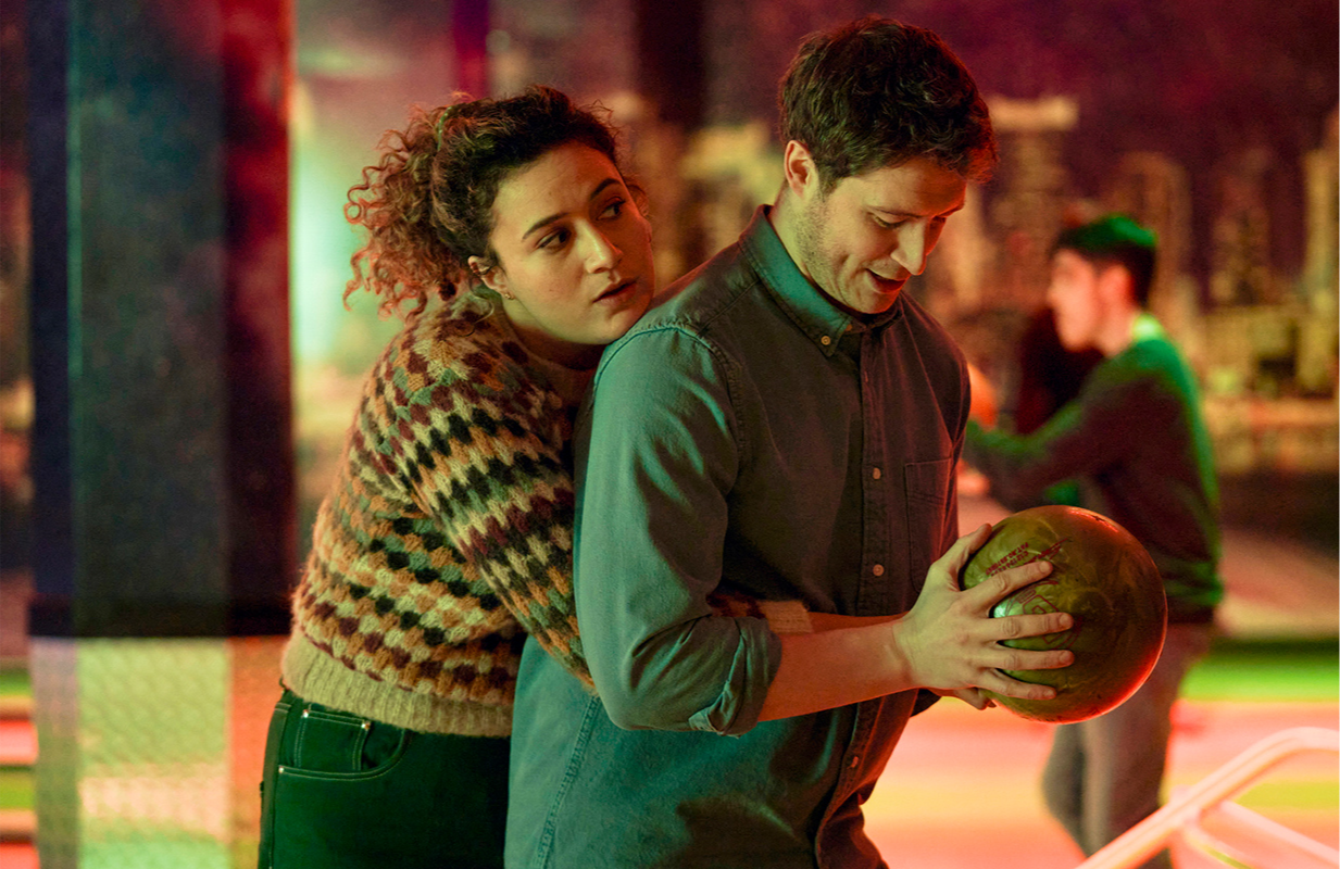 Rose Matafeo and Lorne MacFadyen in Starstruck (Photo: Mark Johnson/Max)