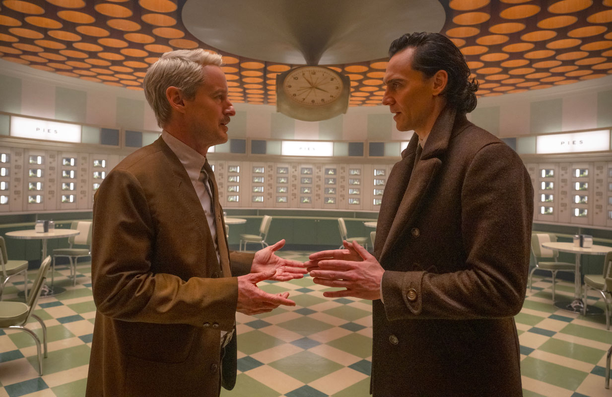 Owen Wilson and Tom Hiddleston in Loki (photo: Disney+)