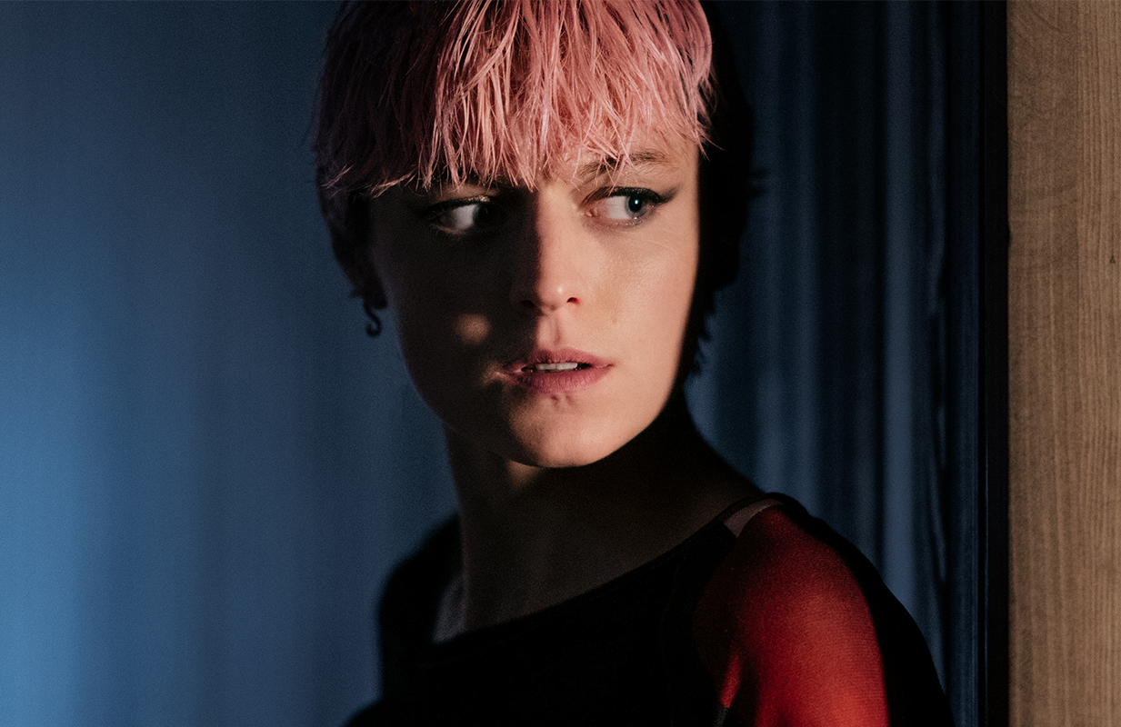 Emma Corrin in A Murder at the End of the World (Photo: Christopher Saunders/FX)
