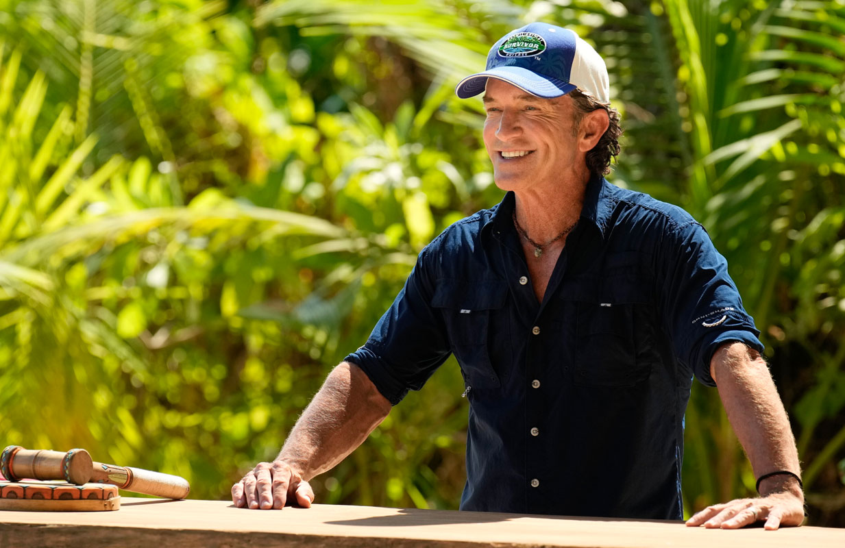 Jeff Probst on Survivor (Photo: Robert Voets/CBS)