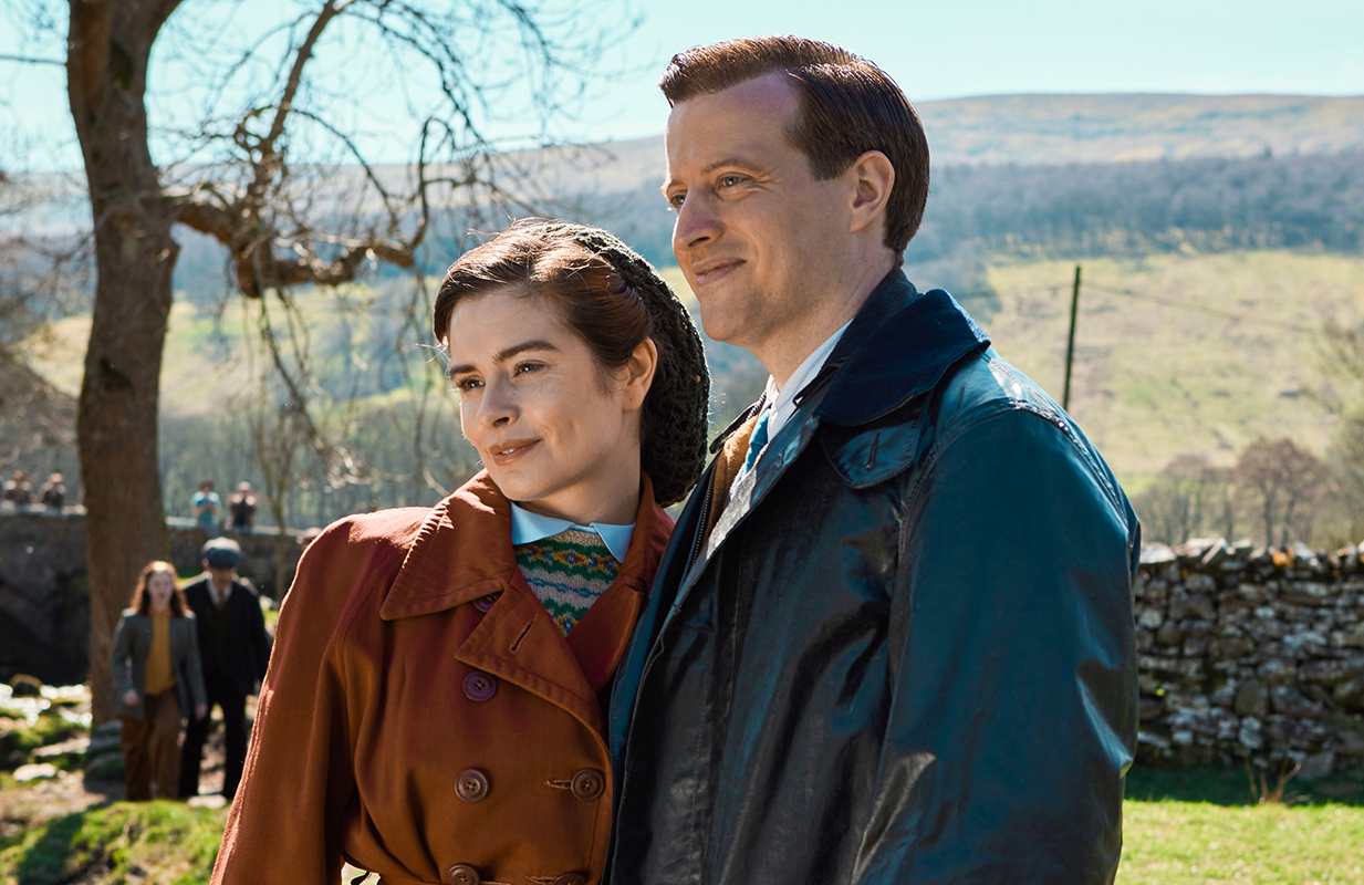 Rachel Shenton and Nicholas Ralph in All Creatures Great and Small Season 4 (Photo: Playground Entertainment and Masterpiece)