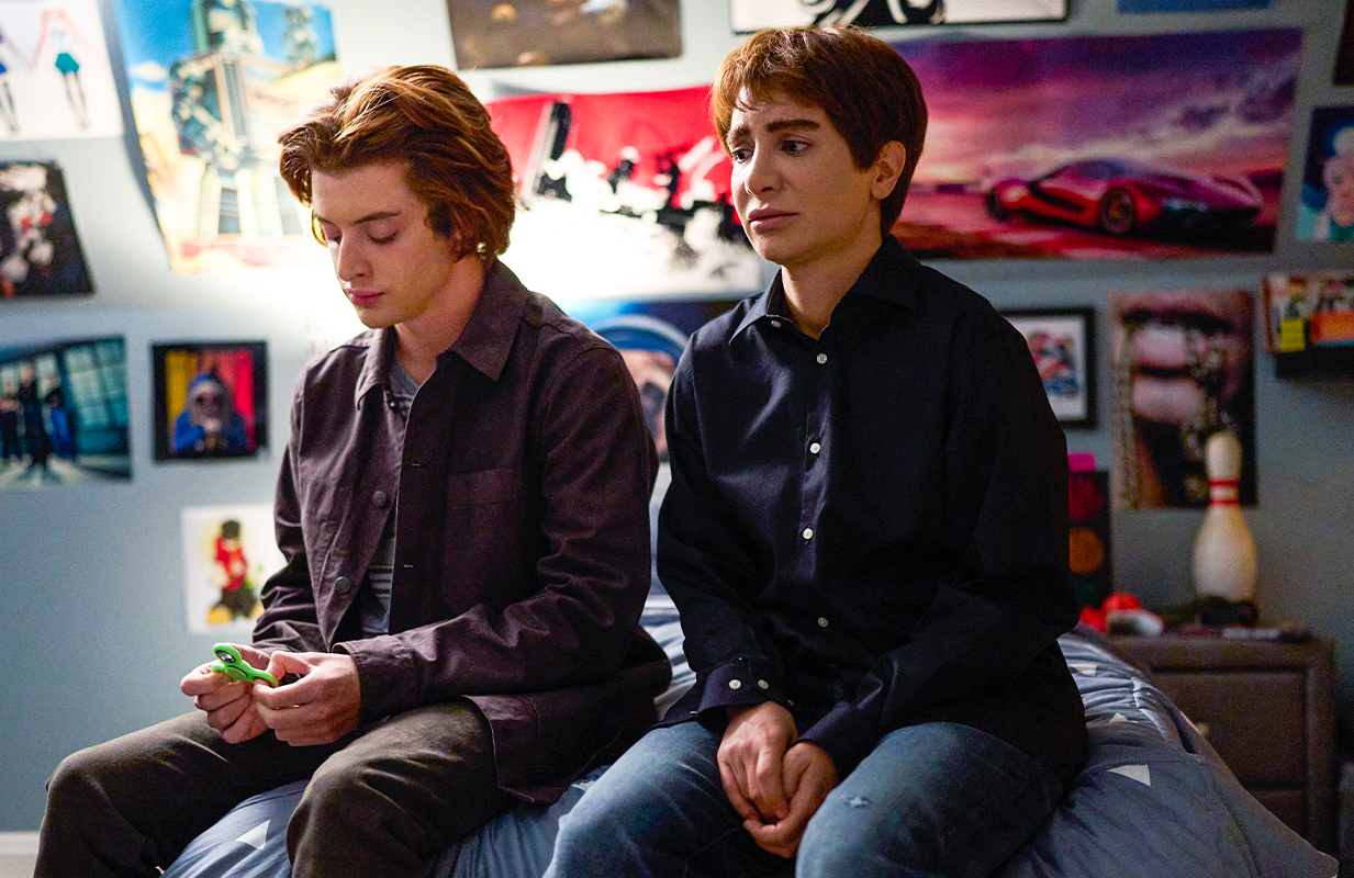 Thomas Barbusca and Nasim Pedrad in Chad (Photo: Roku)