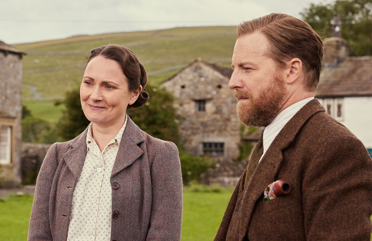 Anna Madeley and Samuel West in All Creatures Great and Small Season 4 (Photo: Playground Entertainment and Masterpiece)