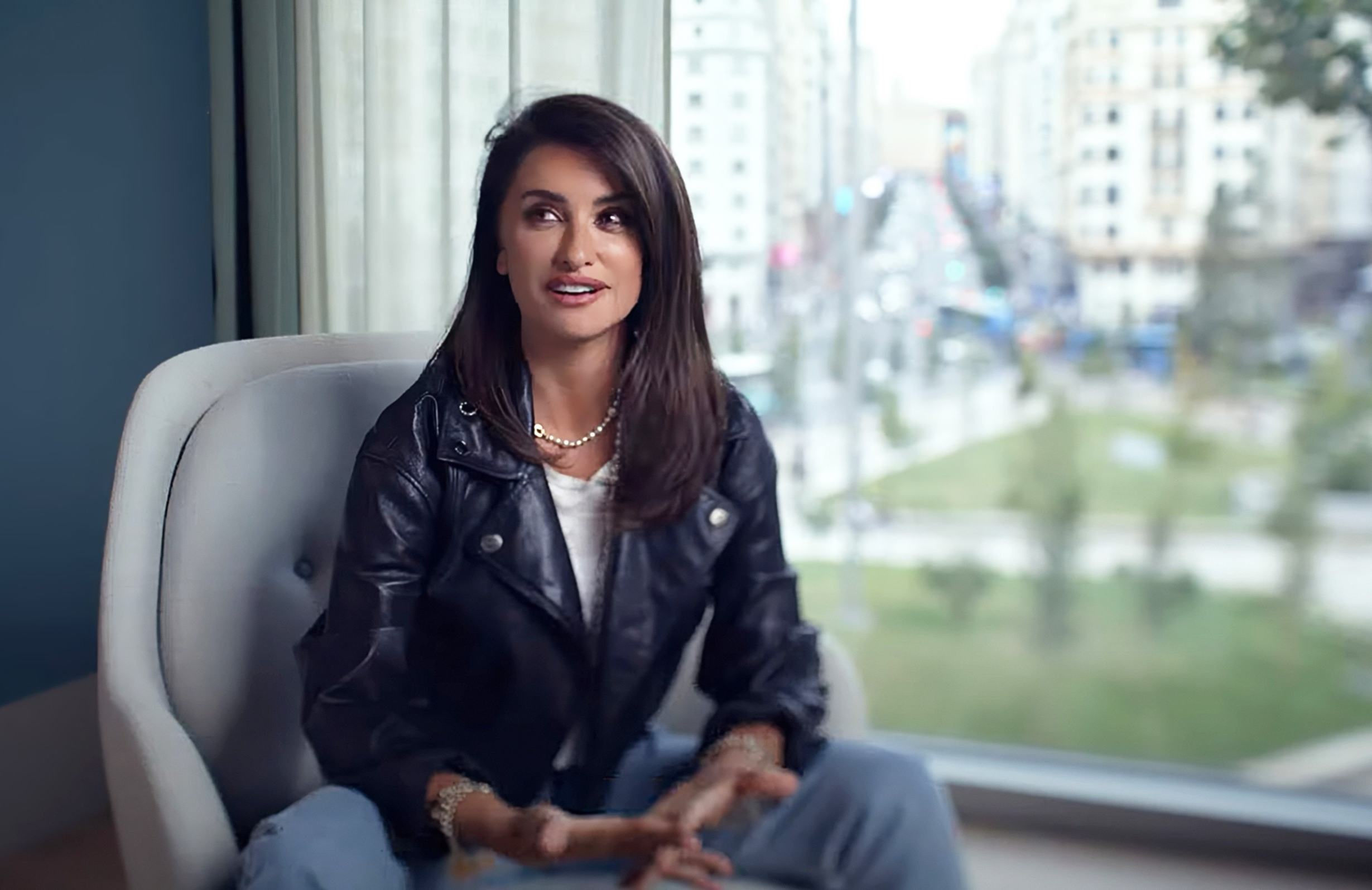 Penelope Cruz shows support as Domingo Carrol leaves Movistar Plus