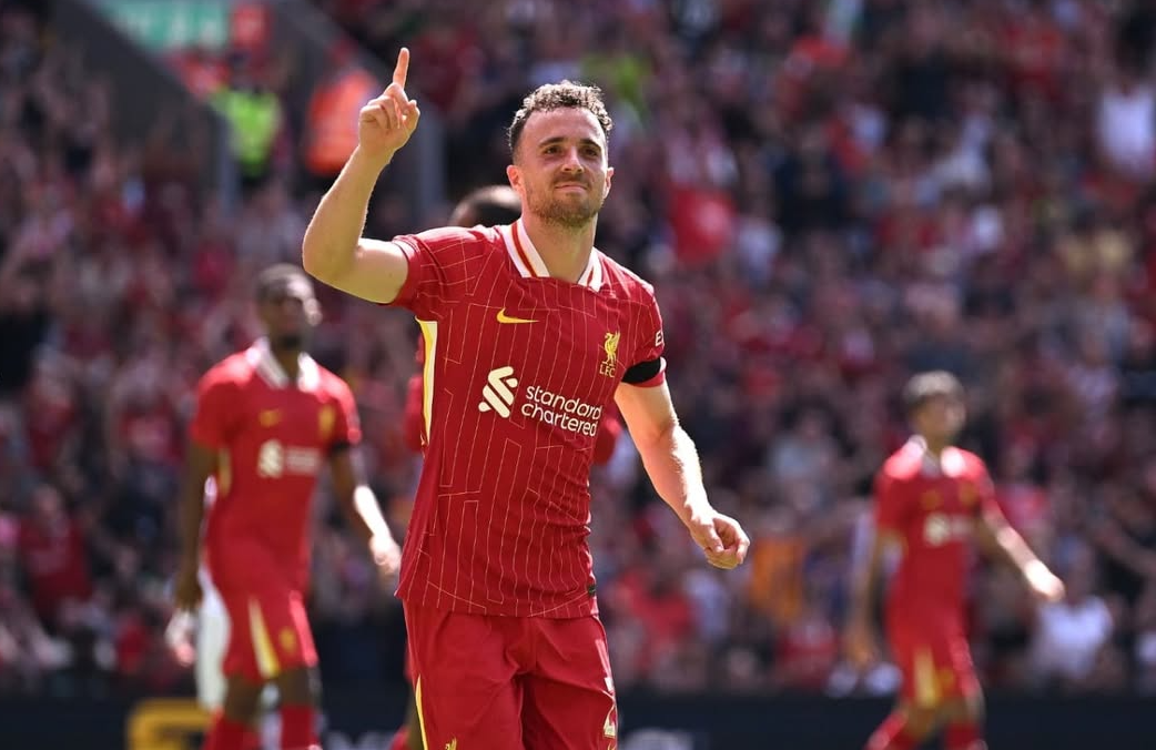 Diogo Jota playing for Liverpool FC (Image via Insatgram/@diogoj_18)