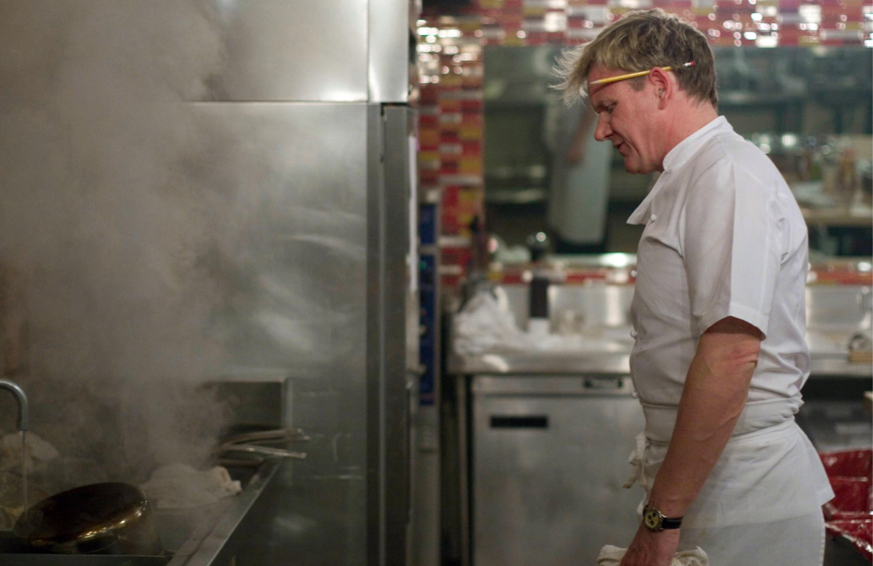 HELL'S KITCHEN, chef Gordon Ramsey, '12 Chefs Competer', (Season 7, aired June 22, 2010), 2005-. photo: Patrick Wymore / TM and Copyright © 20th Century Fox Film Corp. All rights reserved, Courtesy: Everett Collection