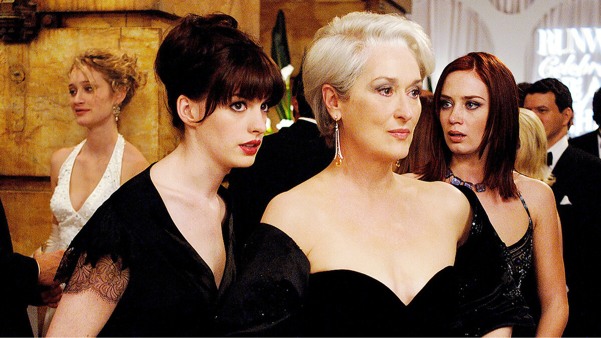 THE DEVIL WEARS PRADA (2006). Photo: ©Barry Wetcher / 20th Century Studios / Courtesy Netflix Tudum