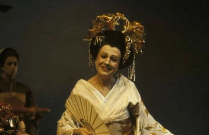 Rhonda Bruce &amp; Rosemary Gunn - Madam Butterfly 1985 (Image via YouTube/@Brian Castles-Onion)