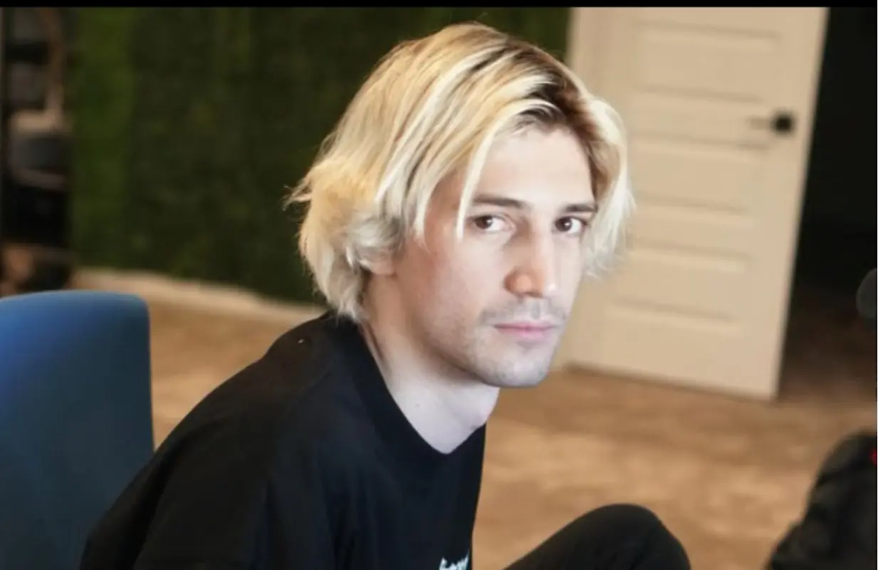 xQc (Image via Instagram/@xqcow1)