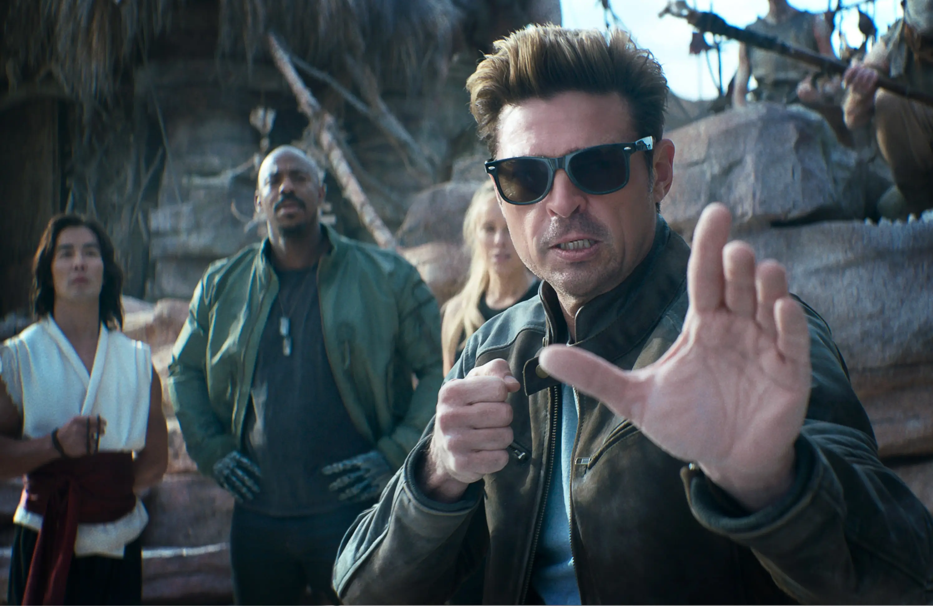 MORTAL KOMBAT II, (aka MORTAL KOMBAT 2), from left: Ludi Lin, Mehcad Brooks, Jessica McNamee, Karl Urban, 2025. © Warner Bros. / Courtesy Everett Collection