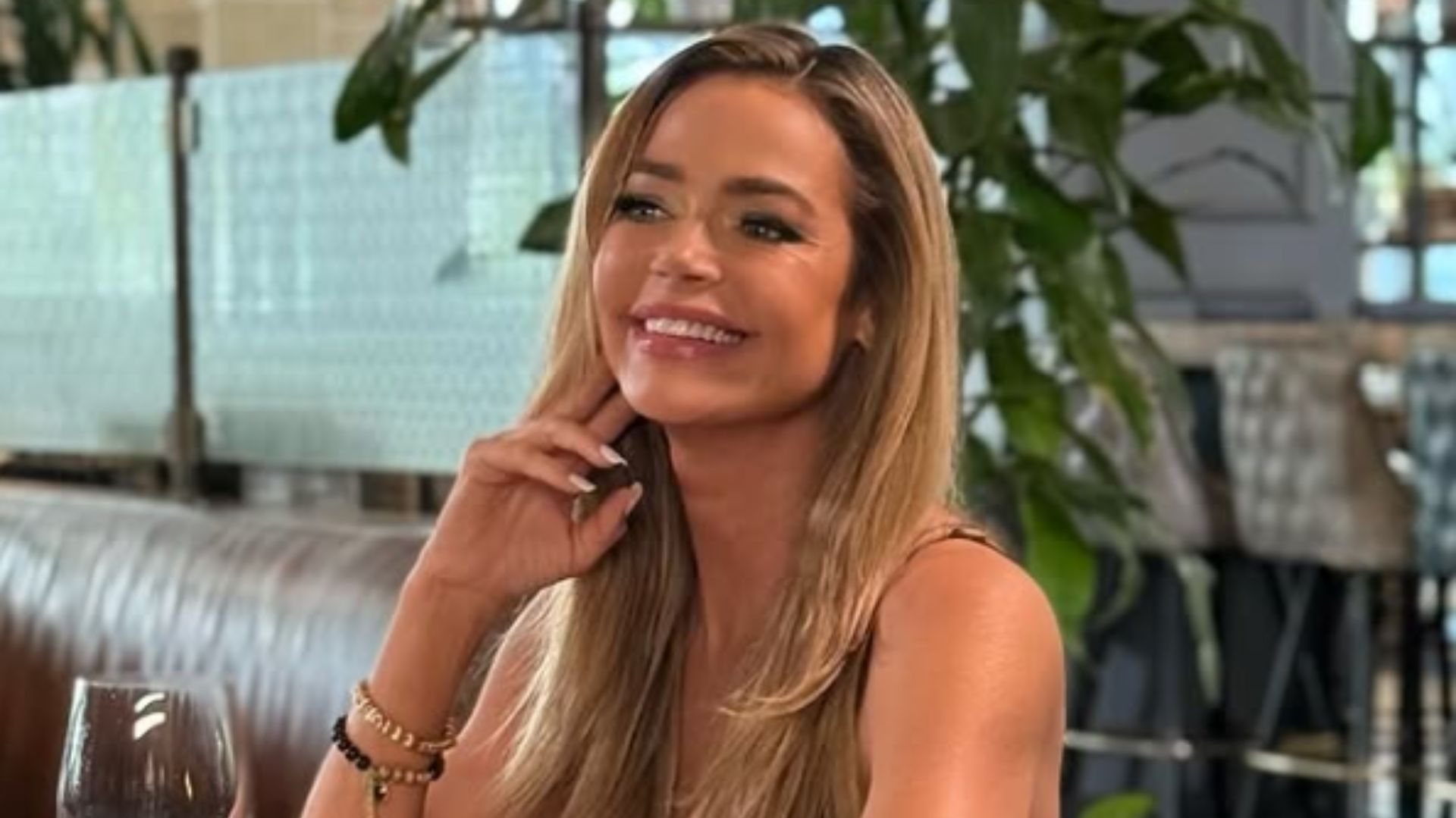 Denise Richards (Image via Instagram/ @deniserichards)