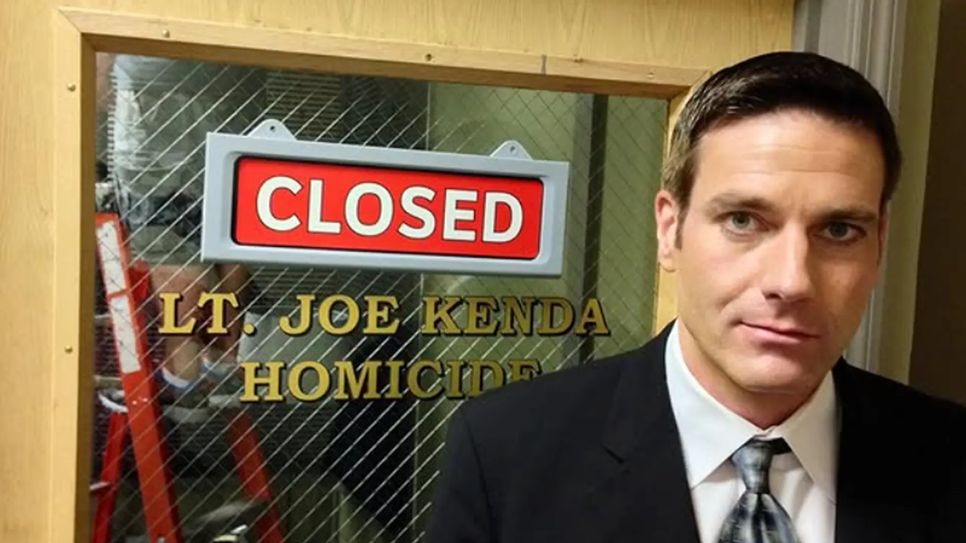 Carl Marino as Lt. Joe Kenda on ID’s Homicide Hunter (Image via Instagram/@carlmarino1)