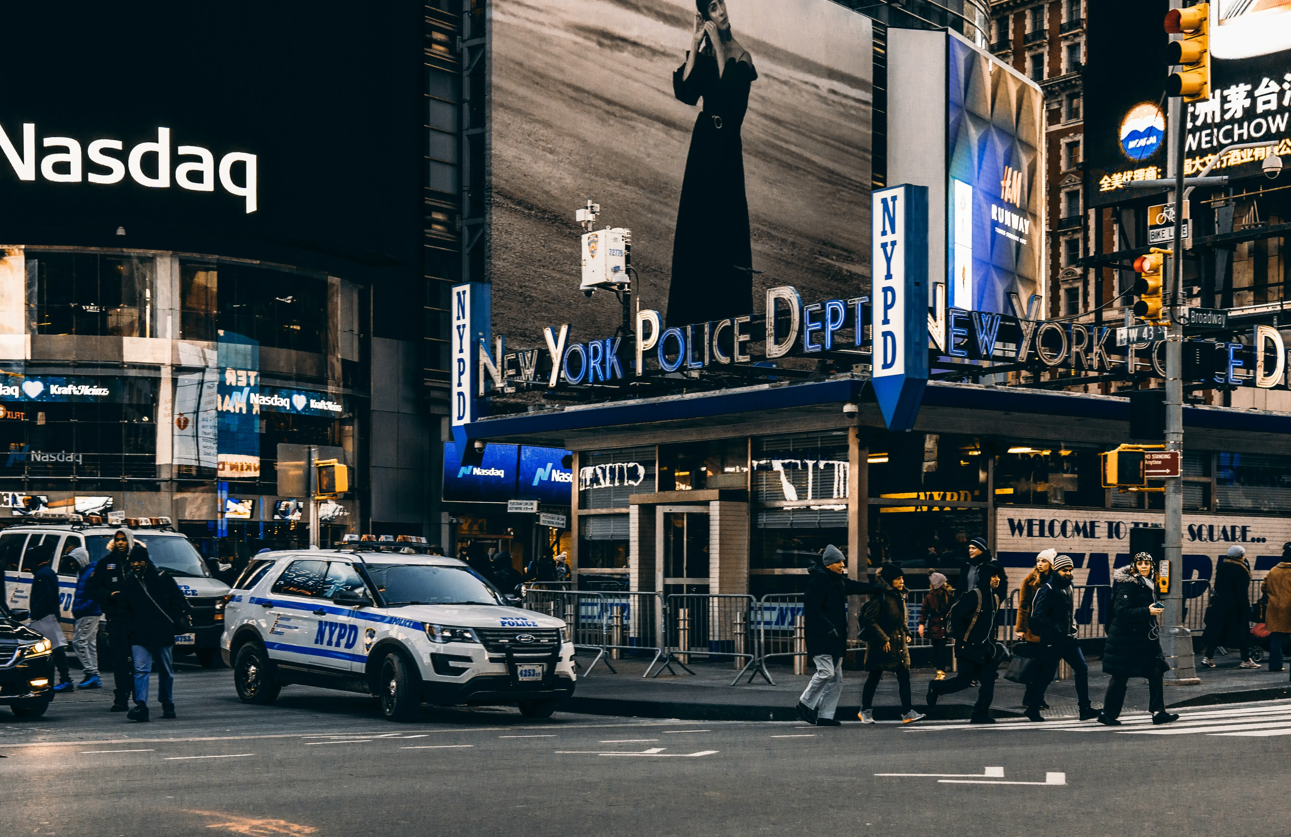 Didarul Islam, an NYPD officer, was among the four killed by a gunman in Midtown Manhattan (Image via Meriç Dağlı/Unsplash)