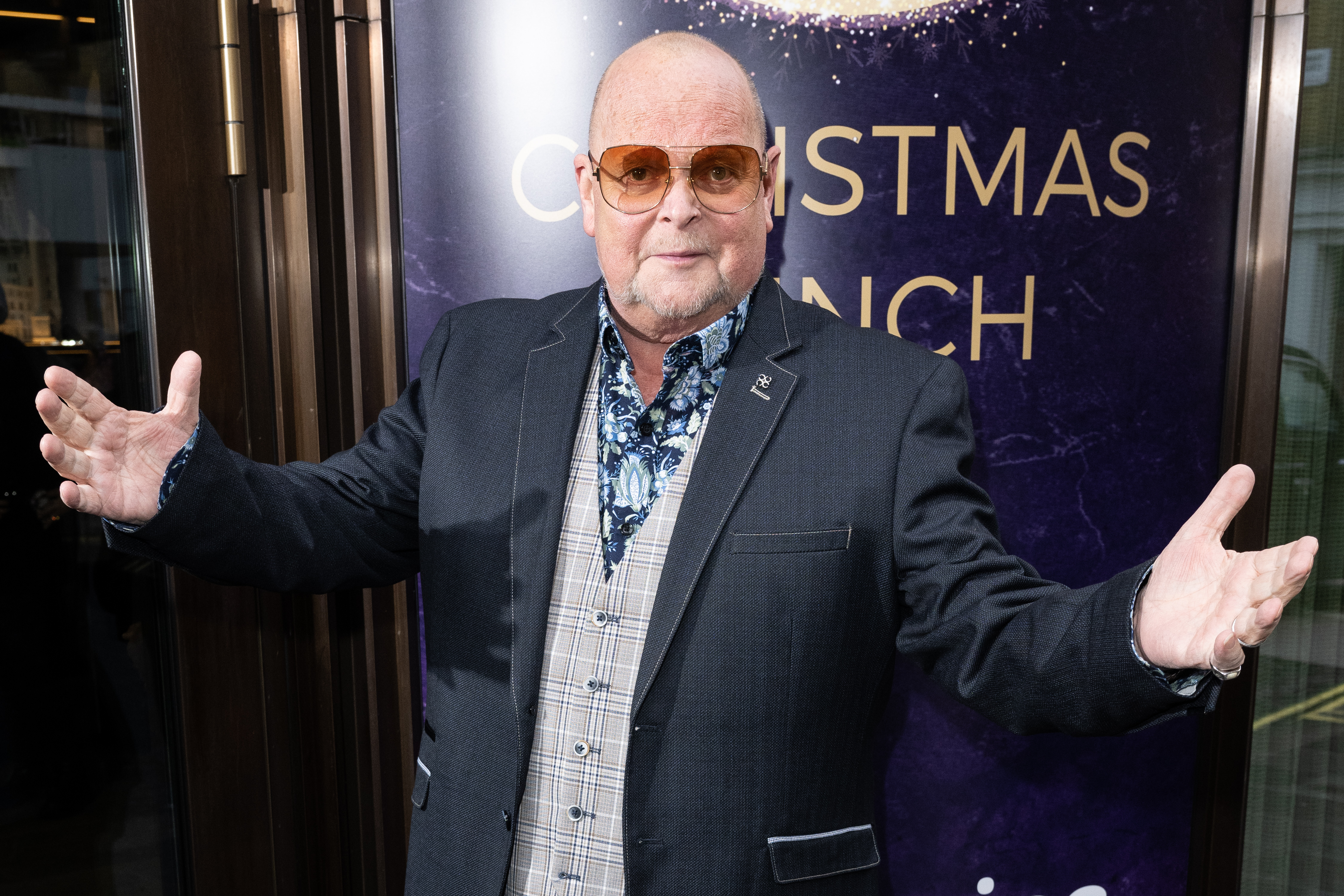 TalkTV host and radio legend James Whale passes away peacefully, leaving behind a five-decade-long broadcasting legacy.