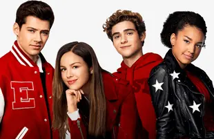 Matt Cornett, Olivia Rodrigo, Josh Bassett and Sofia Wylie star in High School Musical: The Musical: The Series. (Disney+)