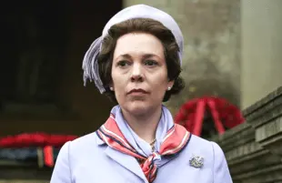 Olivia Colman stars as Queen Elizabeth II in Season 3 of The Crown. (Photo: Des Willie/Netflix)